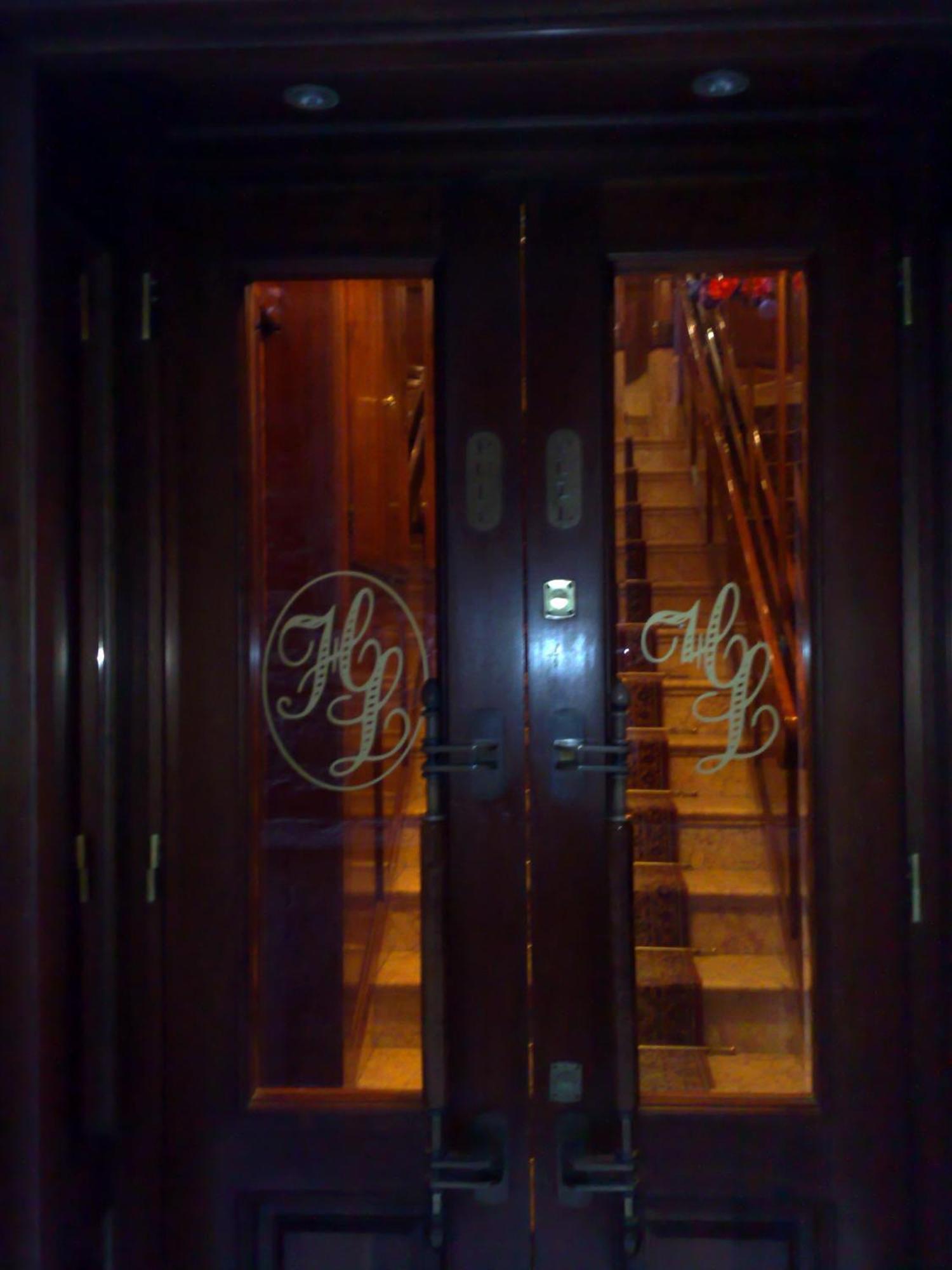 Hotel Lux Venesia Bagian luar foto